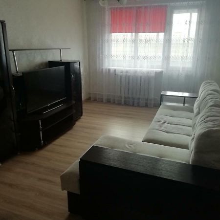 Уютная Квартира В Гродно Hrodna Exterior foto